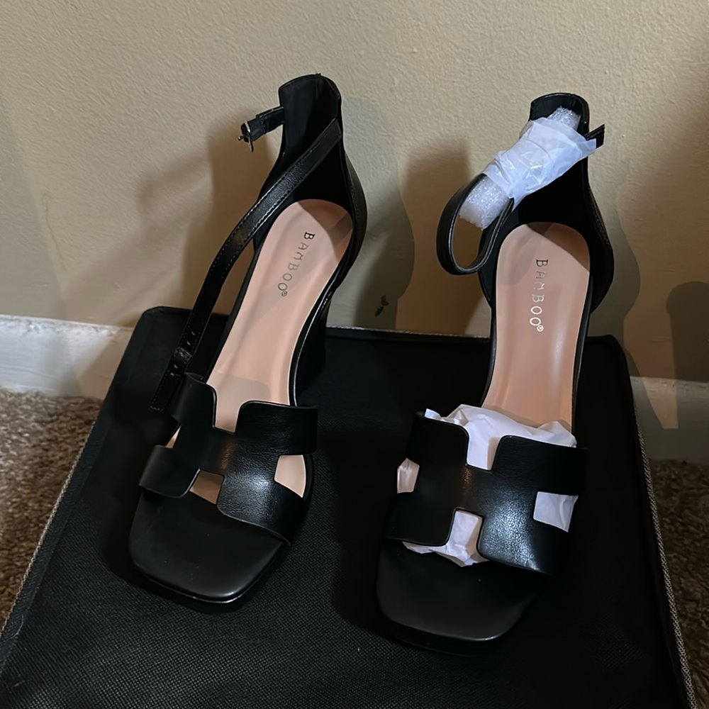 Black Sandals